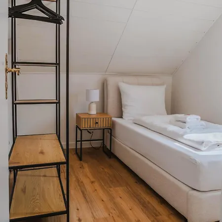 Staylight Penthouse In Hildesheims Philosophen Viertel شقة